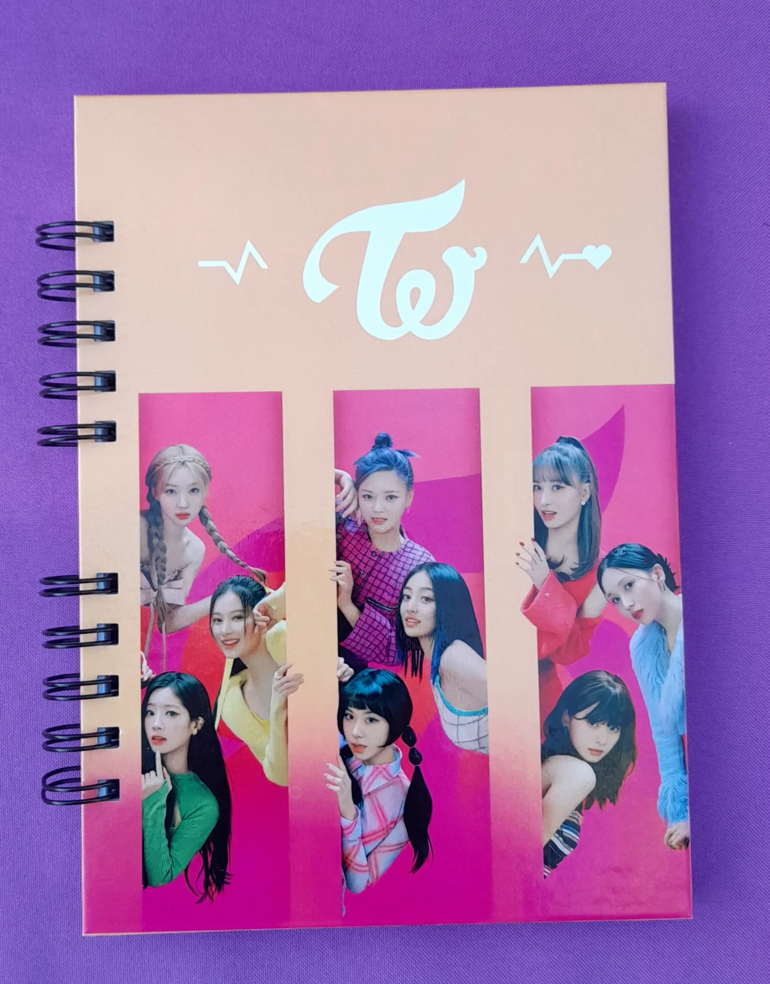Cuadernos KPOP — imagen 2 de 4