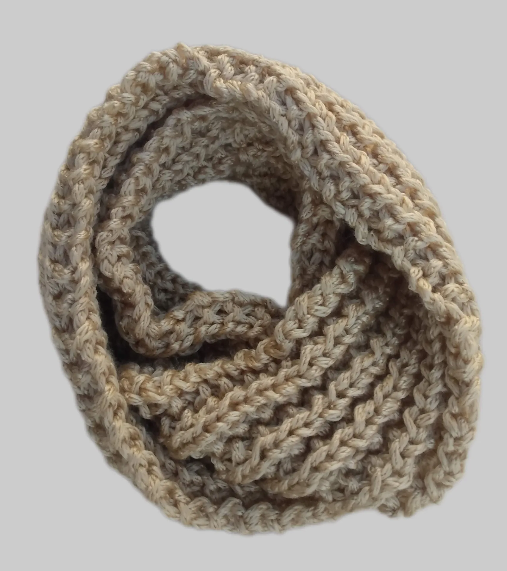 Cuello infinito — imagen 1 de 1