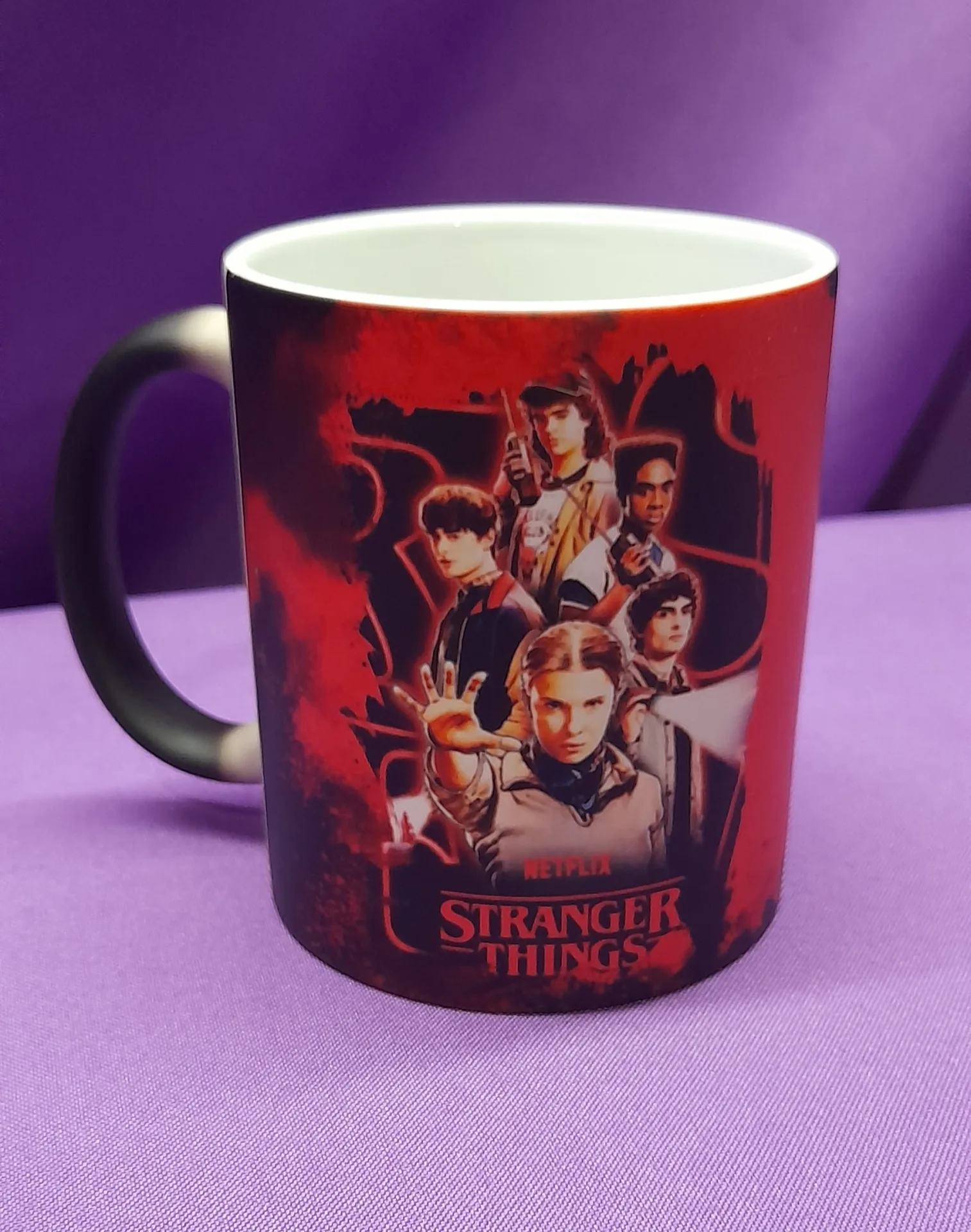 Taza Magica Stranger Things con Foto — imagen 1 de 2