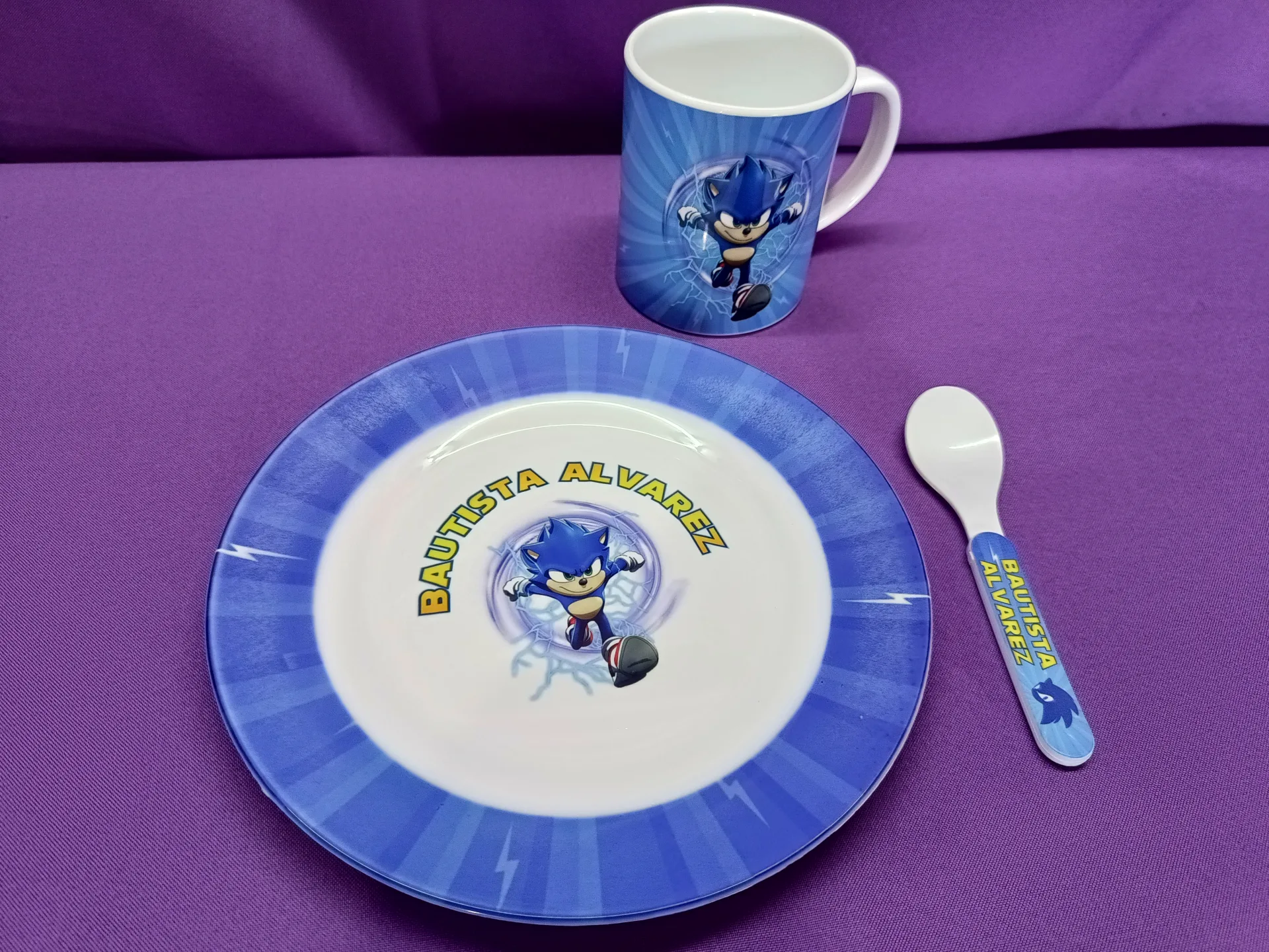 Set merienda Taza+Cuchara+Plato+Tupper — imagen 2 de 3